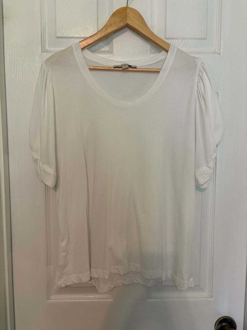 LOFT White Puff Sleeve T-Shirt Size XL